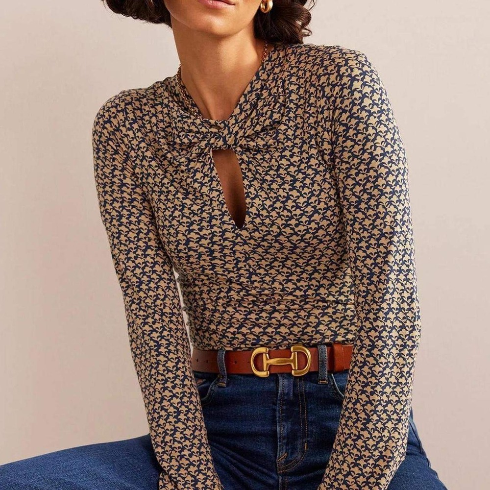 BODEN Fleur-de-Lis Keyhole Twist Neck Long Sleeve Top Plus Size 16 Navy Tan